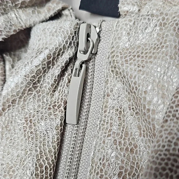 INC International Concepts Faux Snakeskin Beige Ruffle Puff Sleeve Jacket - Picture 16 of 16